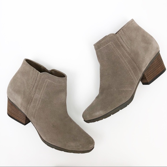 Blondo Shoes - Blondo Valli Waterproof Bootie Taupe Suede 8M